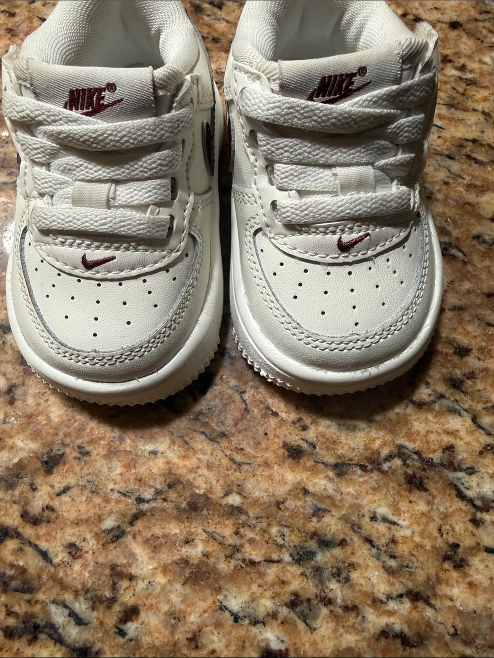 Nike- Baby Sneaker with Maroon Swoosh size 3c Nike air force 1 - Picture 8 of 8